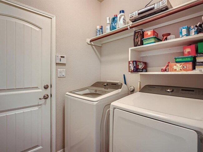 Building Photo - 8241 Arezzo Dr