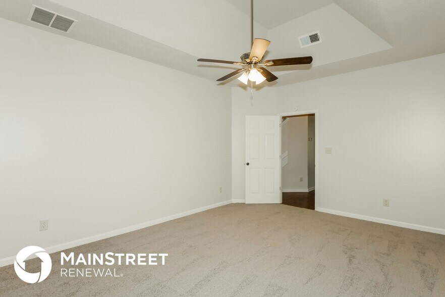 Building Photo - 9260 Acadia Pl