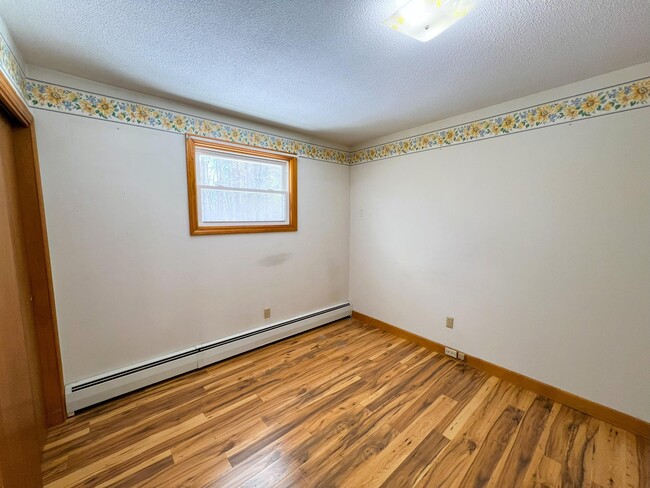 Building Photo - 468 Brunswick Ave