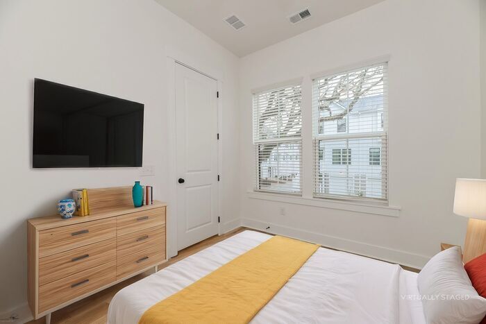 Building Photo - 4275 O'Hear Ave