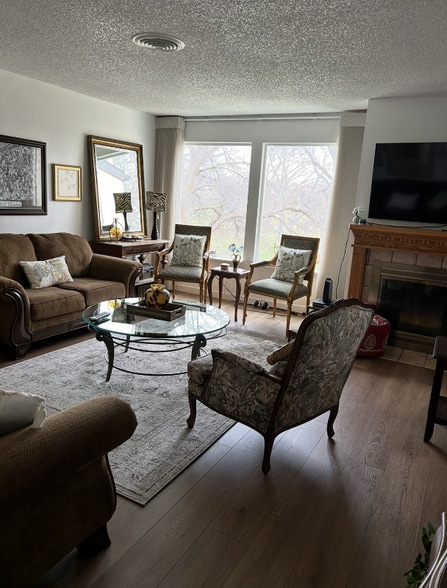 Building Photo - 303 Gage Blvd