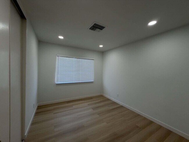 Building Photo - 69150 San Susanna Ave