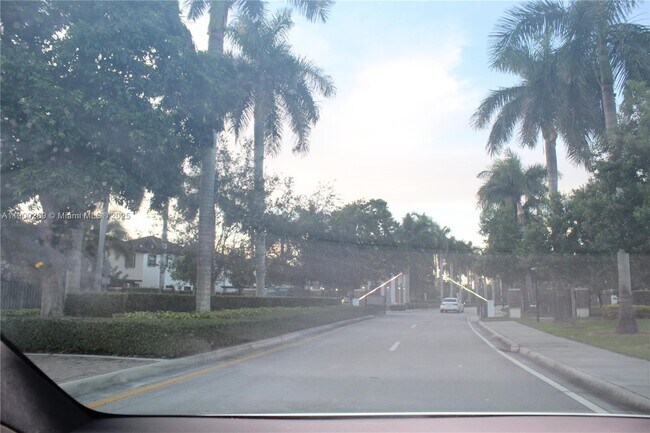 Building Photo - 25096 SW 118th Ave
