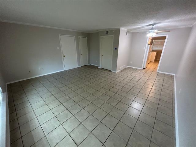 Building Photo - 11104 Valleydale Dr