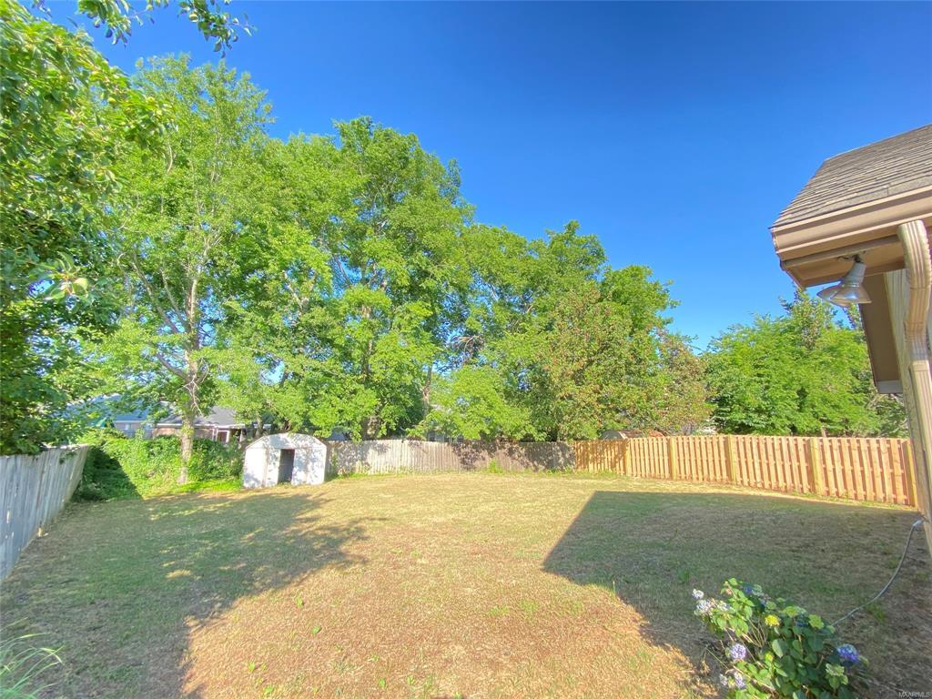 Building Photo - 1907 Woodrun Dr