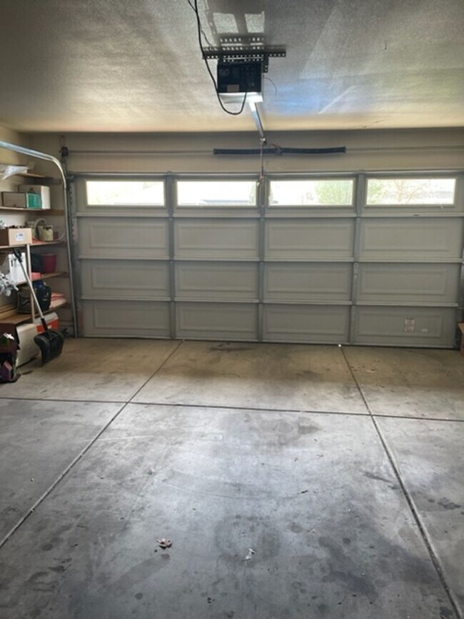 Building Photo - 2210-2214 ARLINGTON