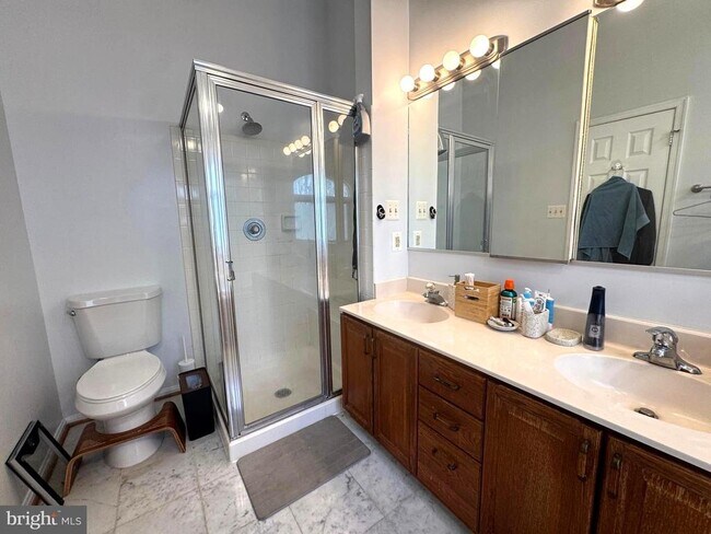 Building Photo - 8732 Stone Hill Pl