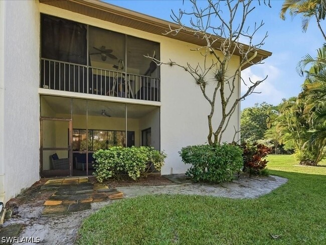 Building Photo - 1833 Courtyard Way