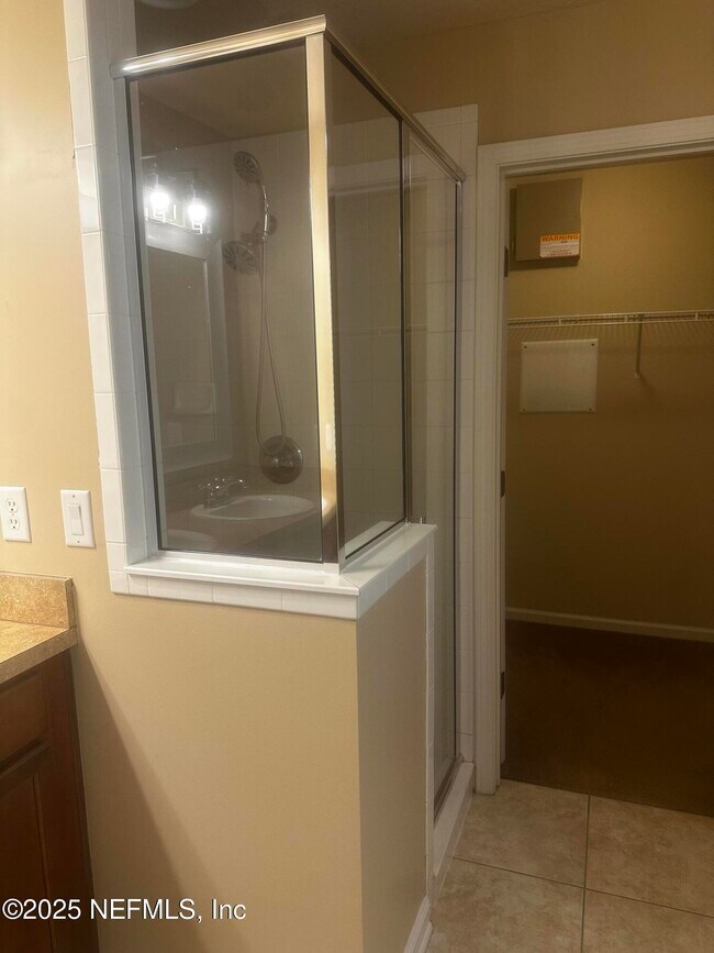 Building Photo - 45157 Ingleham Cir