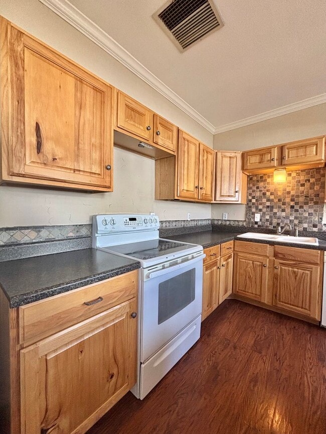 Building Photo - NOW AVAILABLE - Charming Home + Tons of Sp...