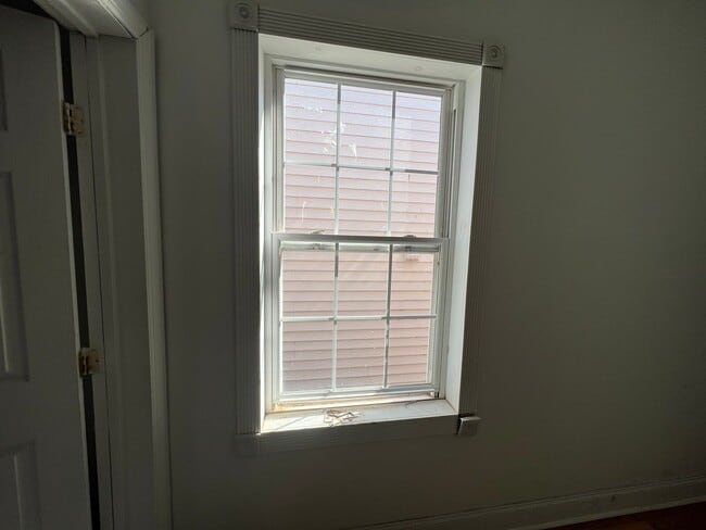 Building Photo - Very Spacious 4bdrm/2bth House on W CARY STREET in the Heart of VCU!!!