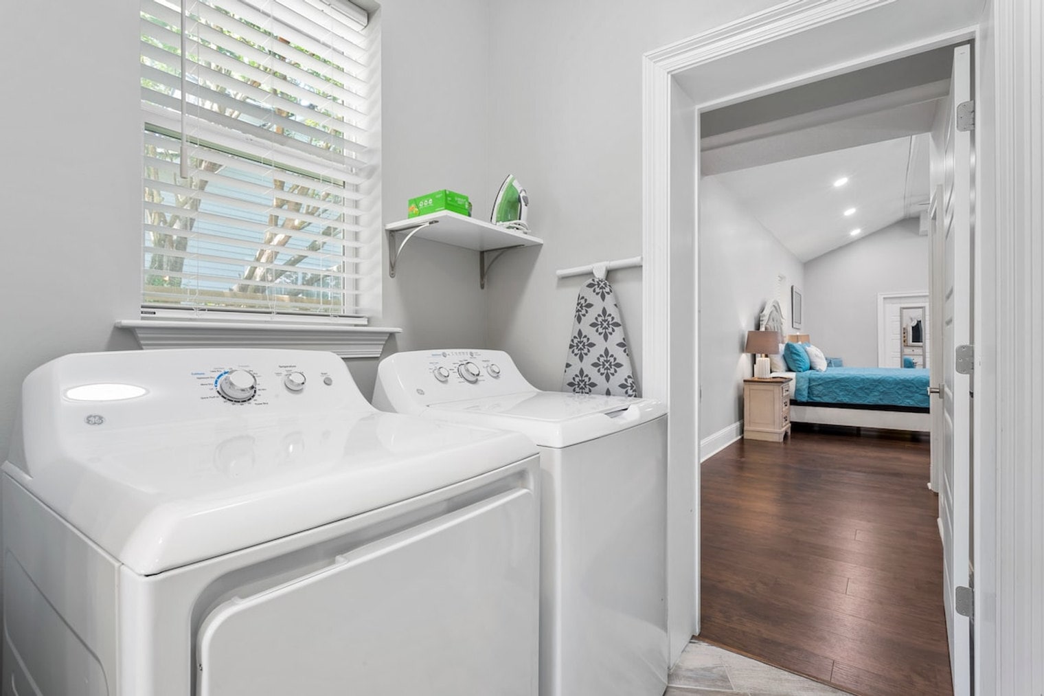 Building Photo - 134 Lee St