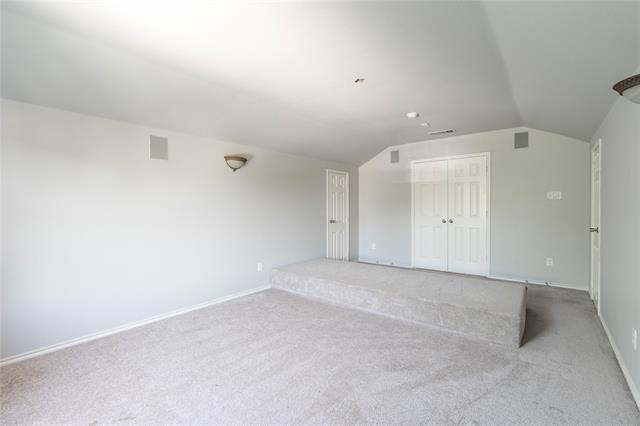 Building Photo - 2012 Meadow View Dr