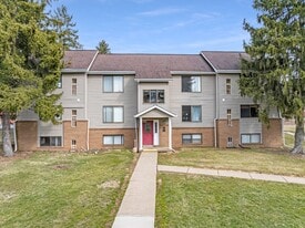 Building Photo - Chippewa Village Apartments – Convenient Living in Beaver Falls, PA