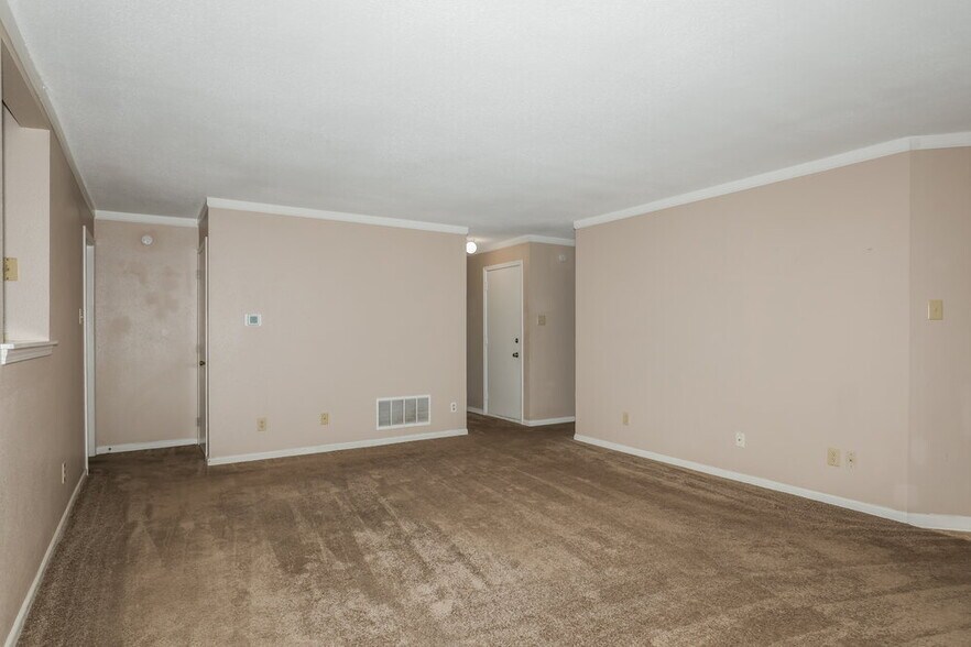 Building Photo - 7756 Mistflower Ln