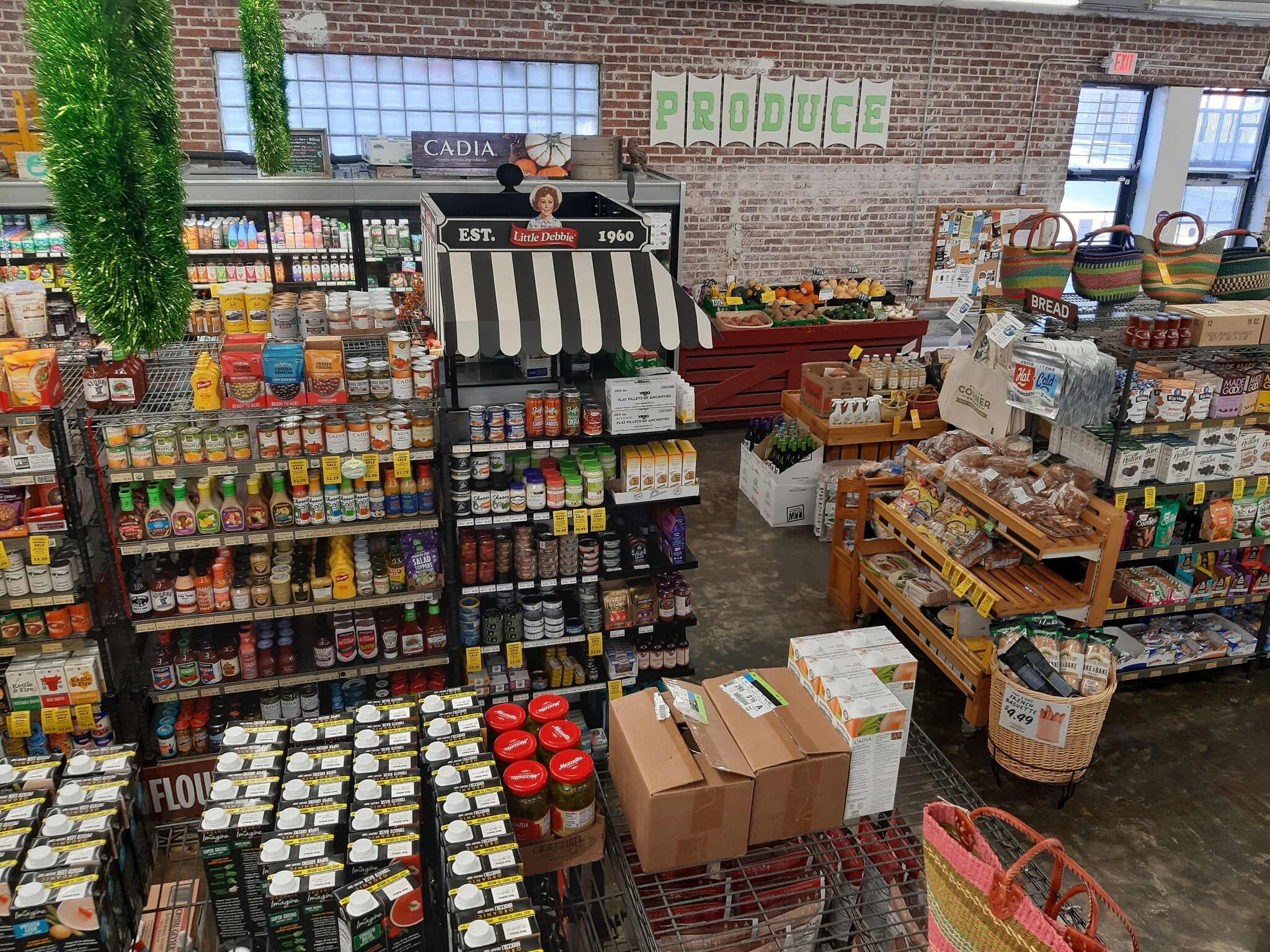 Building Photo - 375 Inman St SW