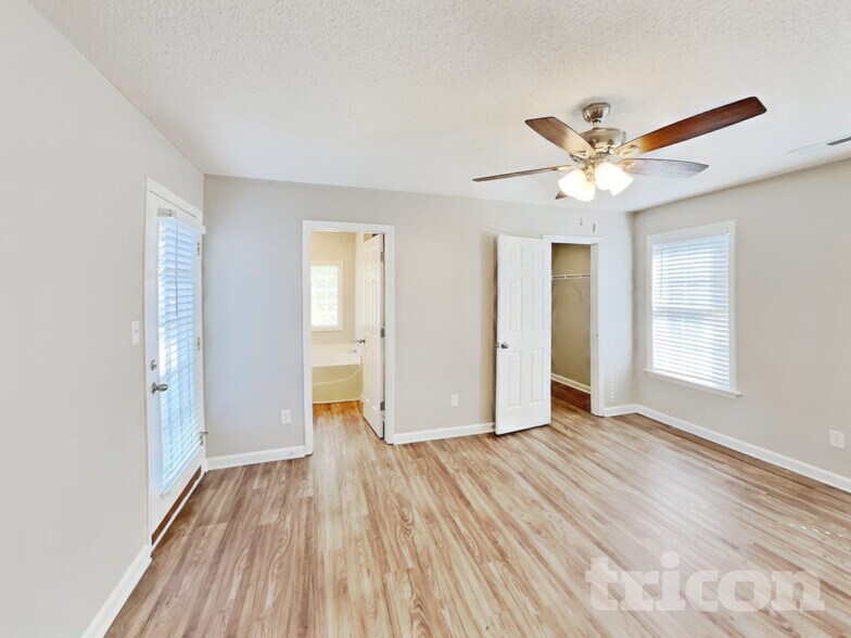 Building Photo - 2112 Saponi Village Ct