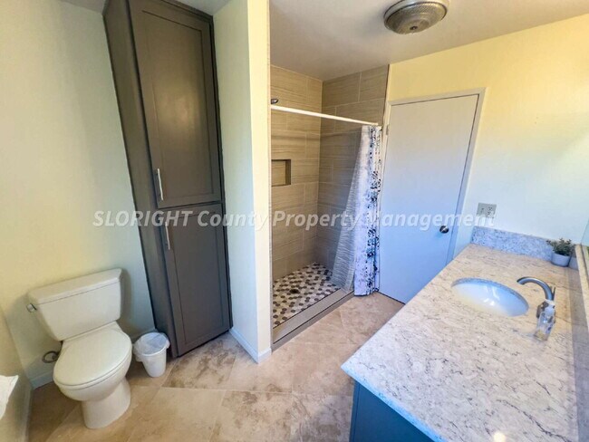 Building Photo - AVAILABLE AUGUST- Nice Home in Los Osos - 3 Bed / 2 Bath