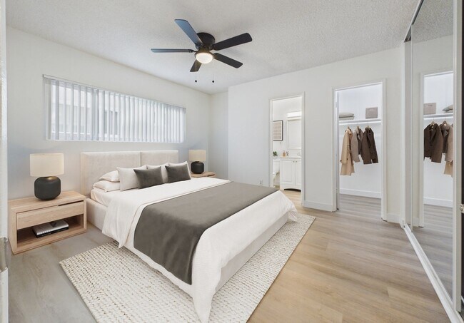 Building Photo - Buffalo Sherman Oaks Apartments