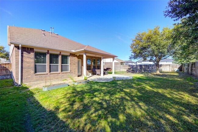 Building Photo - 6446 Burgess Heights Ln