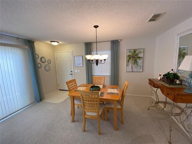 Building Photo - 1672 Duran Dr