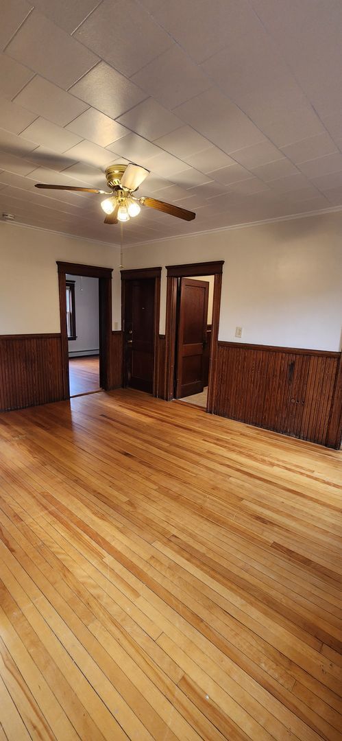 Building Photo - 18-20 Green Street