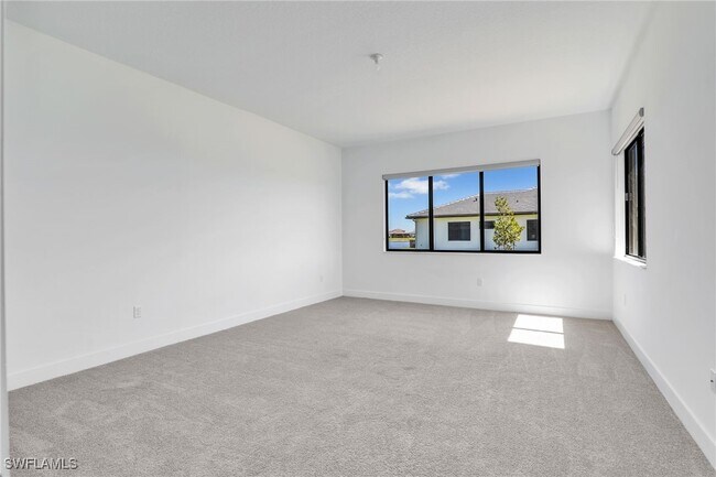 Building Photo - 5324 Marano Dr