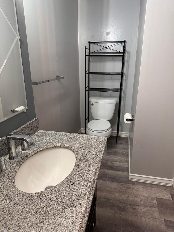 Building Photo - 5574 S Bastile Dr