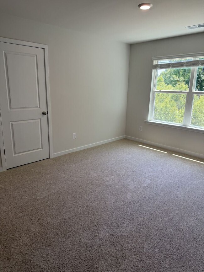 Building Photo - New Construction 5BR/3BA Home in Gastonia!