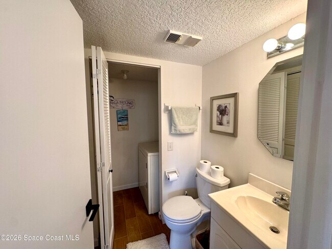 Building Photo - 3274 Sand Ct