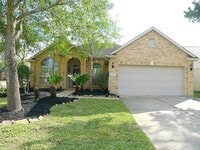 Building Photo - 20703 Whitevine Way