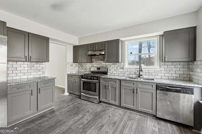 Building Photo - 5368 Stafford Dr NW