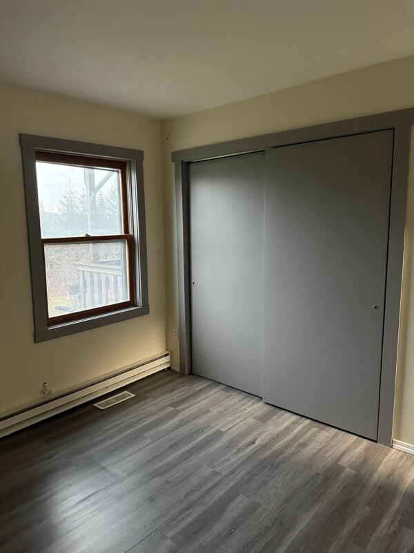 Building Photo - 1260 Loudon Rd