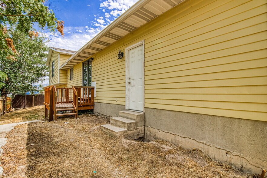 Building Photo - 6144 W 4305 S