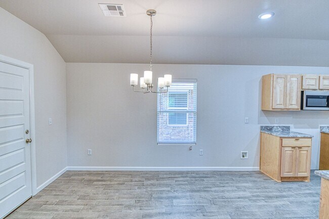 Building Photo - 2723 Varenna Ln