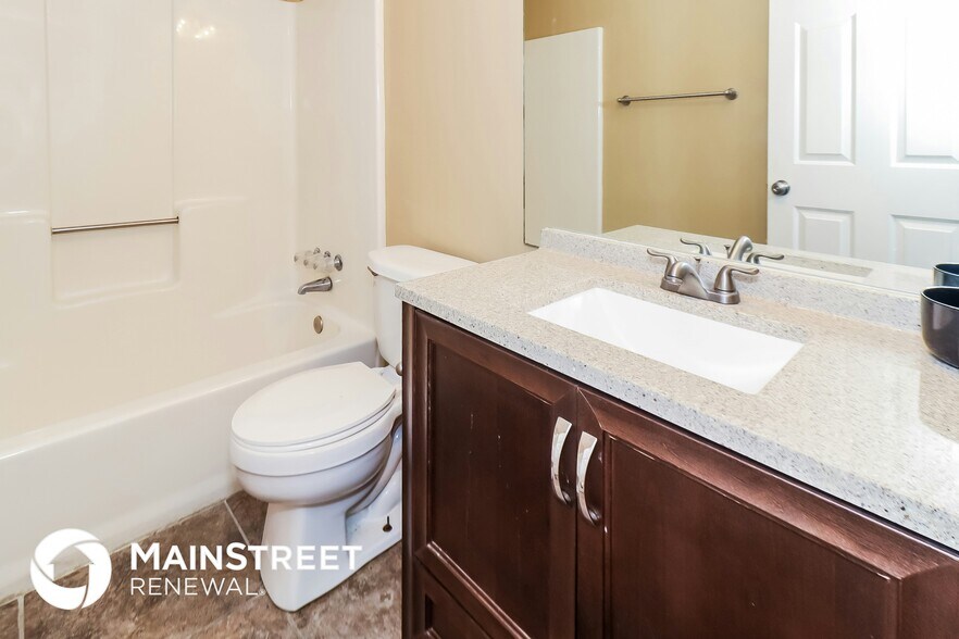 Building Photo - 3414 Velvet Creek Dr SW