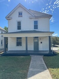 Building Photo - Updated 3-Bedroom, 2-Bath with all new app...