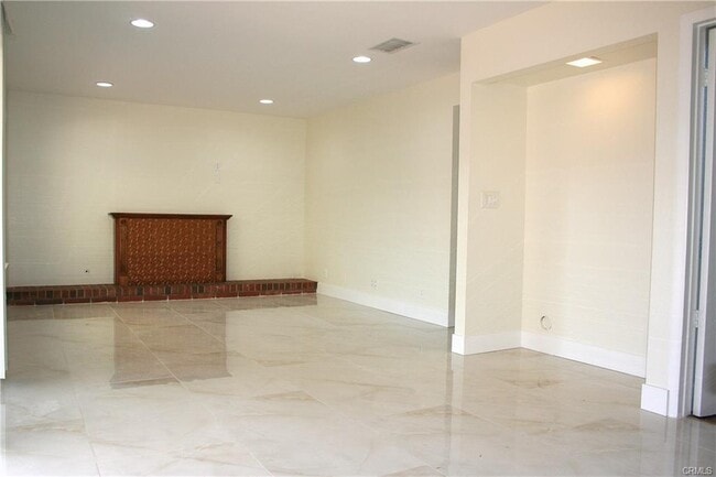 Building Photo - 27582 Cenajo