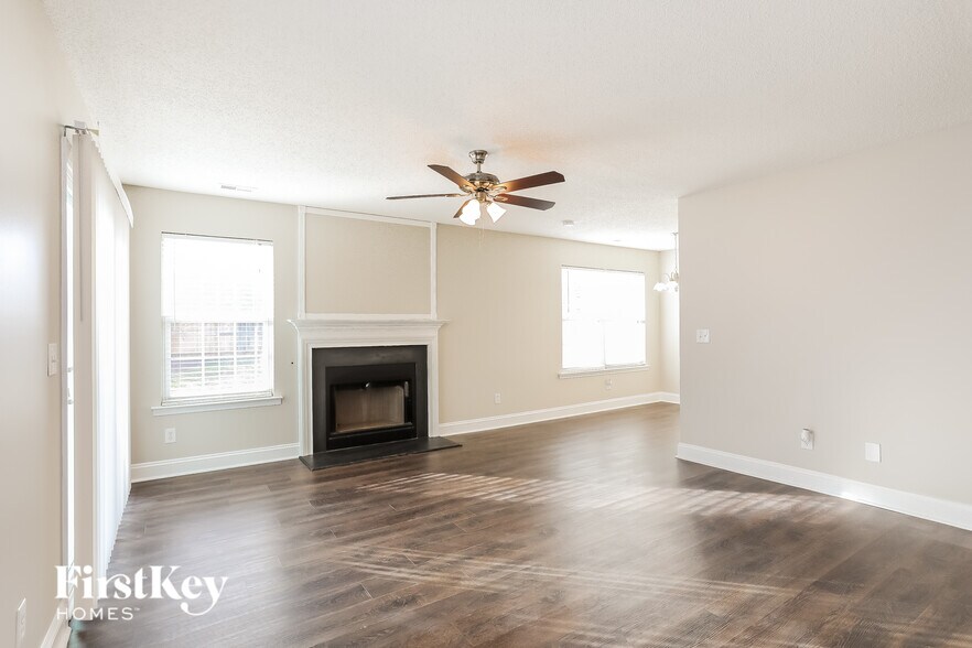 Building Photo - 11013 Feather Grass Ln