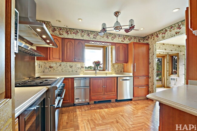 Building Photo - 58 Watergate Dr