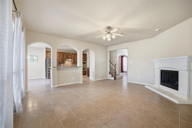 Building Photo - 1205 Dripping Springs Ln