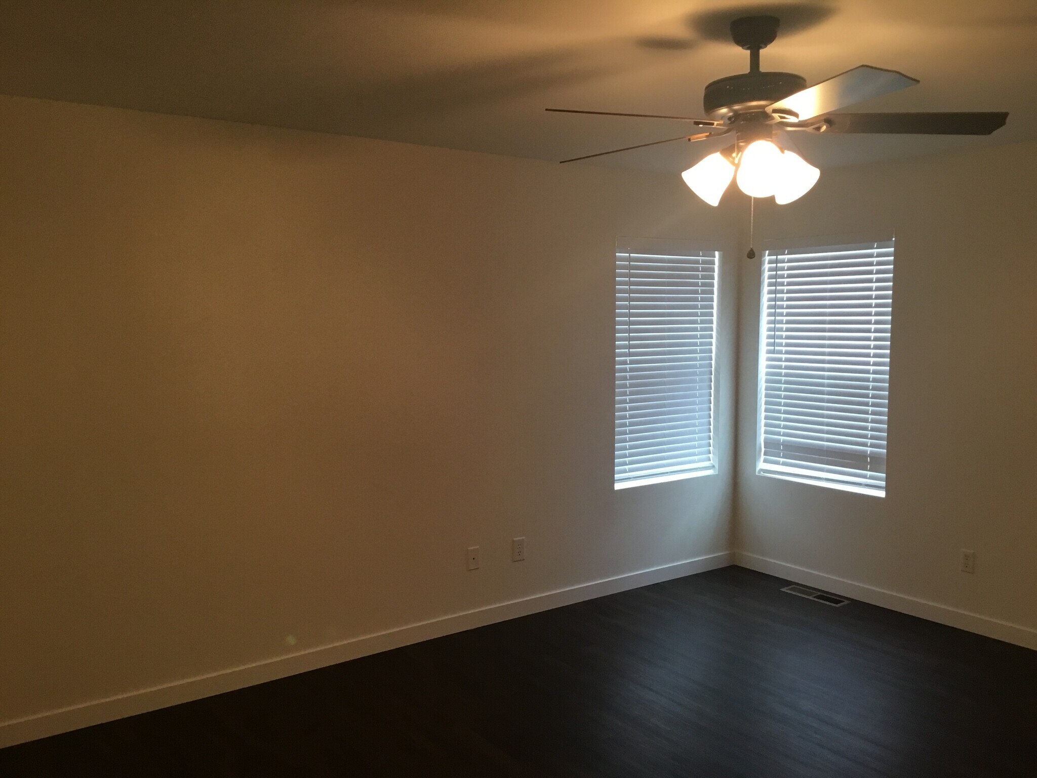Building Photo - 14827 99th Way Southeast