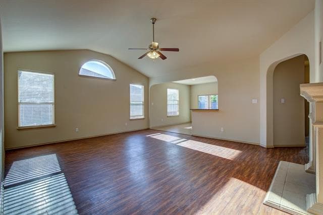 Building Photo - 10825 Irish Glen Trail