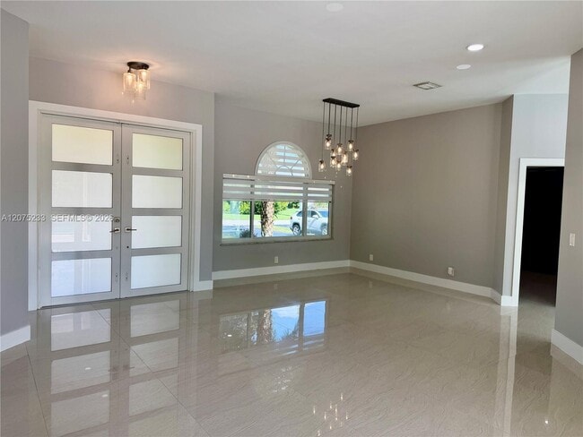 Building Photo - 5600 SW 199th Ave