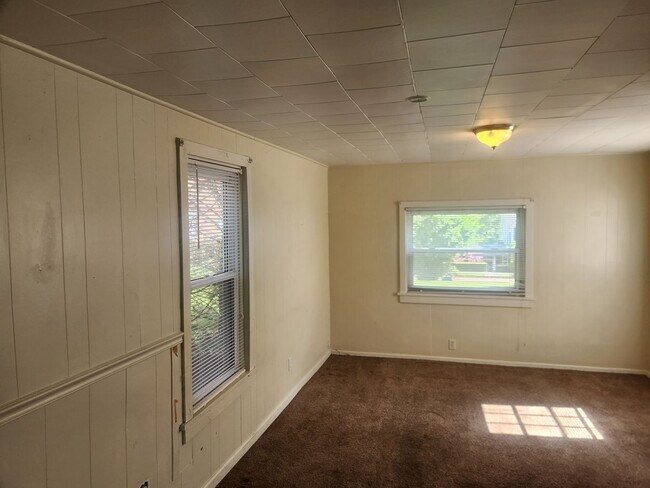 Building Photo - 1726 Ridge Ave