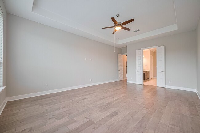 Building Photo - 1322 McMurtry Ridge Dr