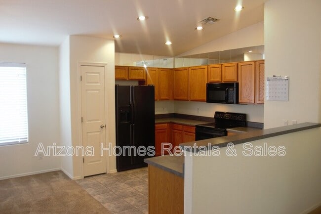Building Photo - 10232 E Desert Mesa Dr