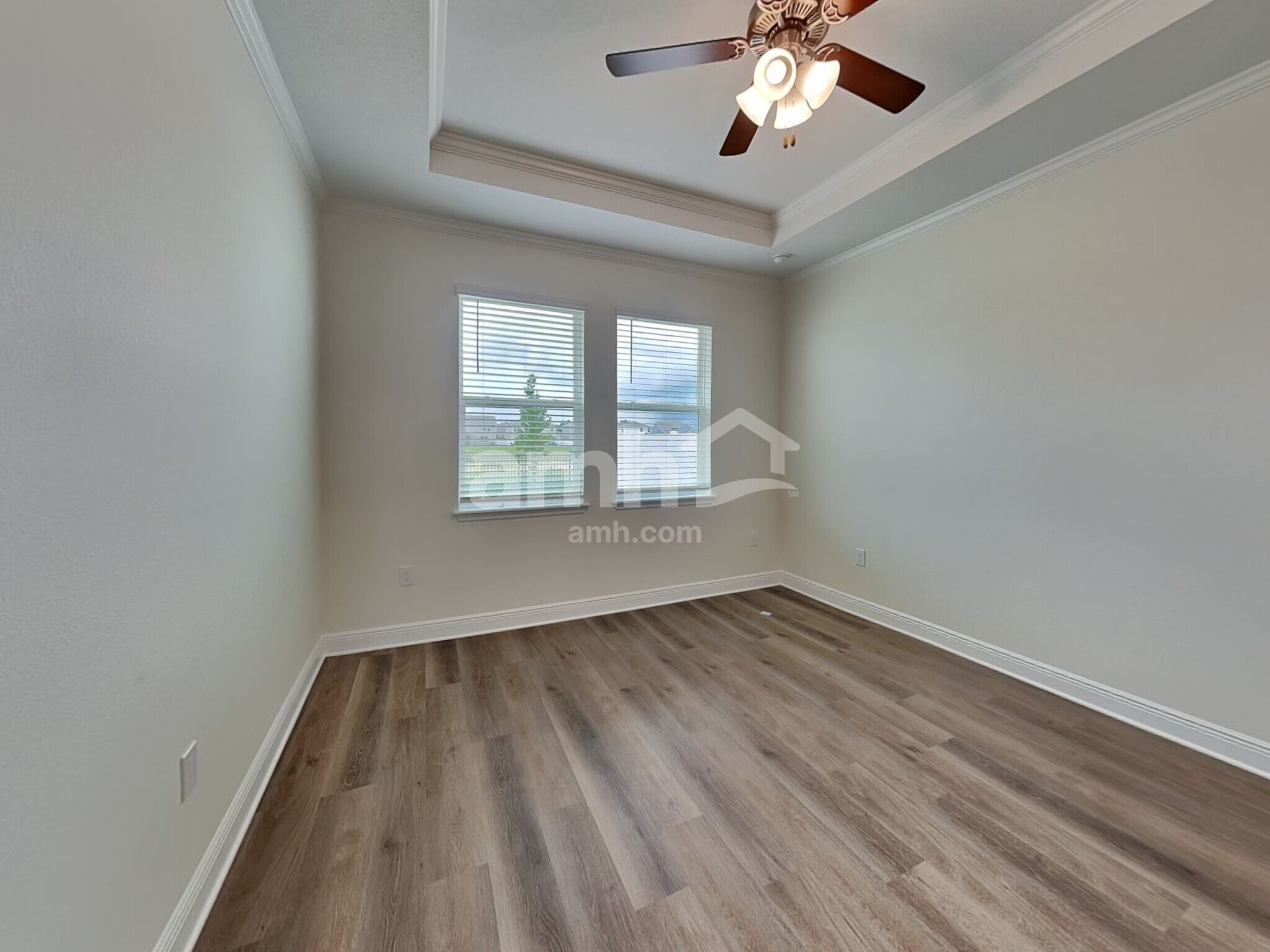 Building Photo - 1035 Heavenly Dr