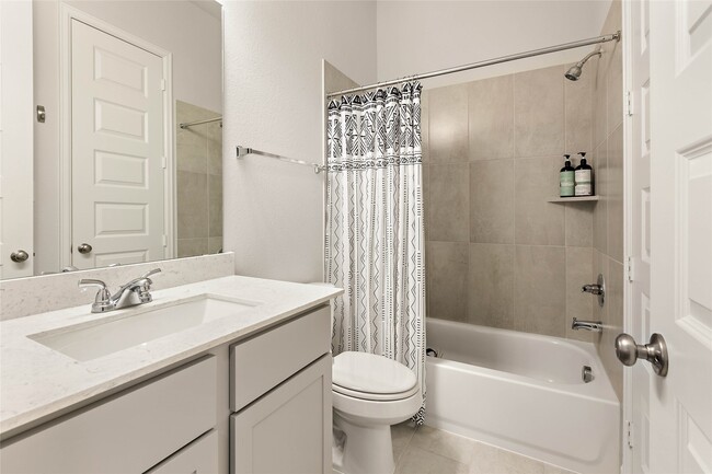 Building Photo - 508 Stella Beth Way