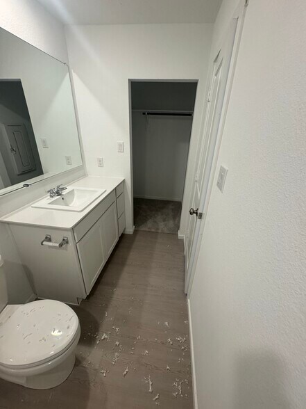 Building Photo - 12169 Steeplechase Dr